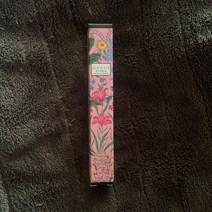 Gucci Flora travel size perfume!